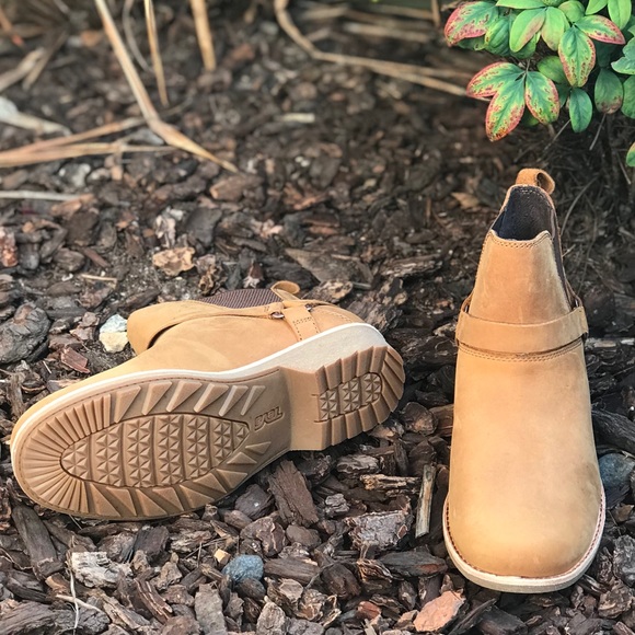 Teva De La Vina Dos Chelsea Boot -Pecan - Picture 4 of 7